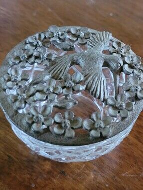Pewter Hummingbird Floral On Glass Trinket – Antique Silver Finish (116)
